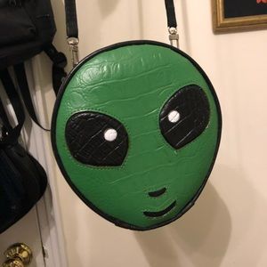 Alien purse